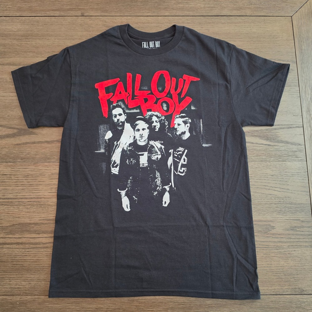 Fall Out Boy Band Graphic T-Shirt Black Red Logo Licensed Mens Medium NWOT
